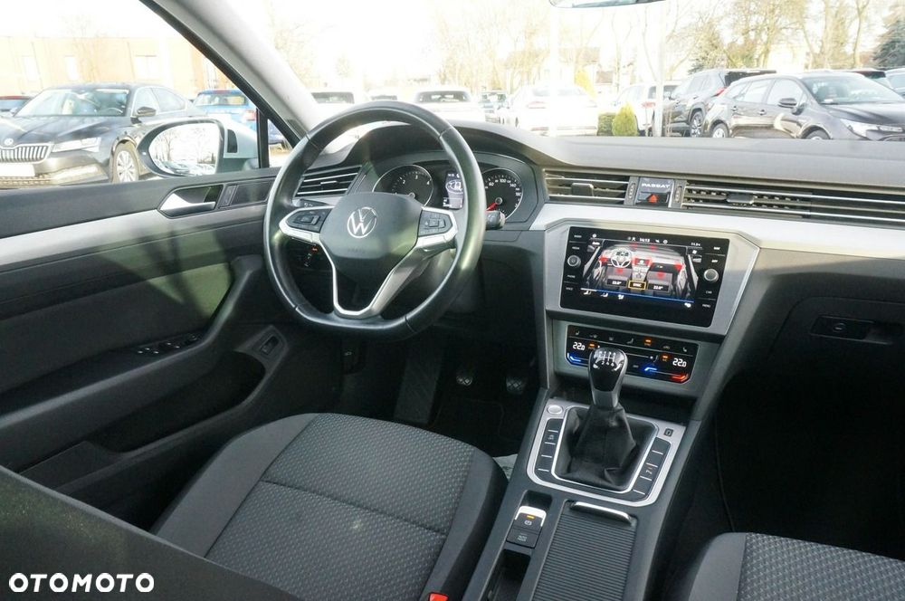 Volkswagen Passat 2.0 TDI EVO Essence - 14