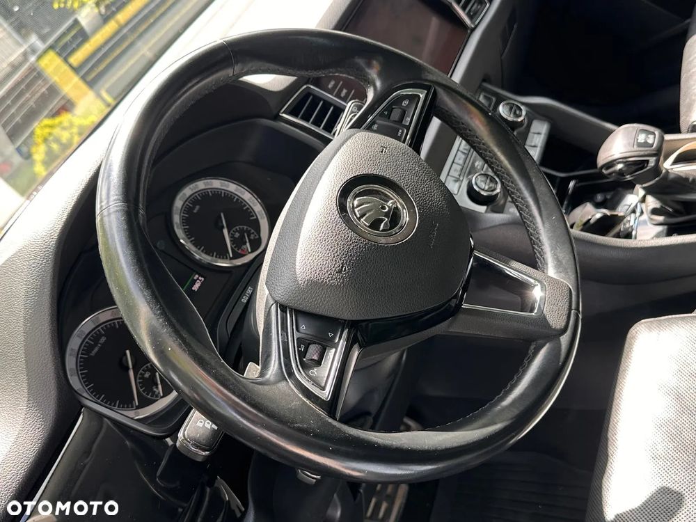 Skoda Kodiaq 2.0 TDI 4x4 L&K DSG - 10