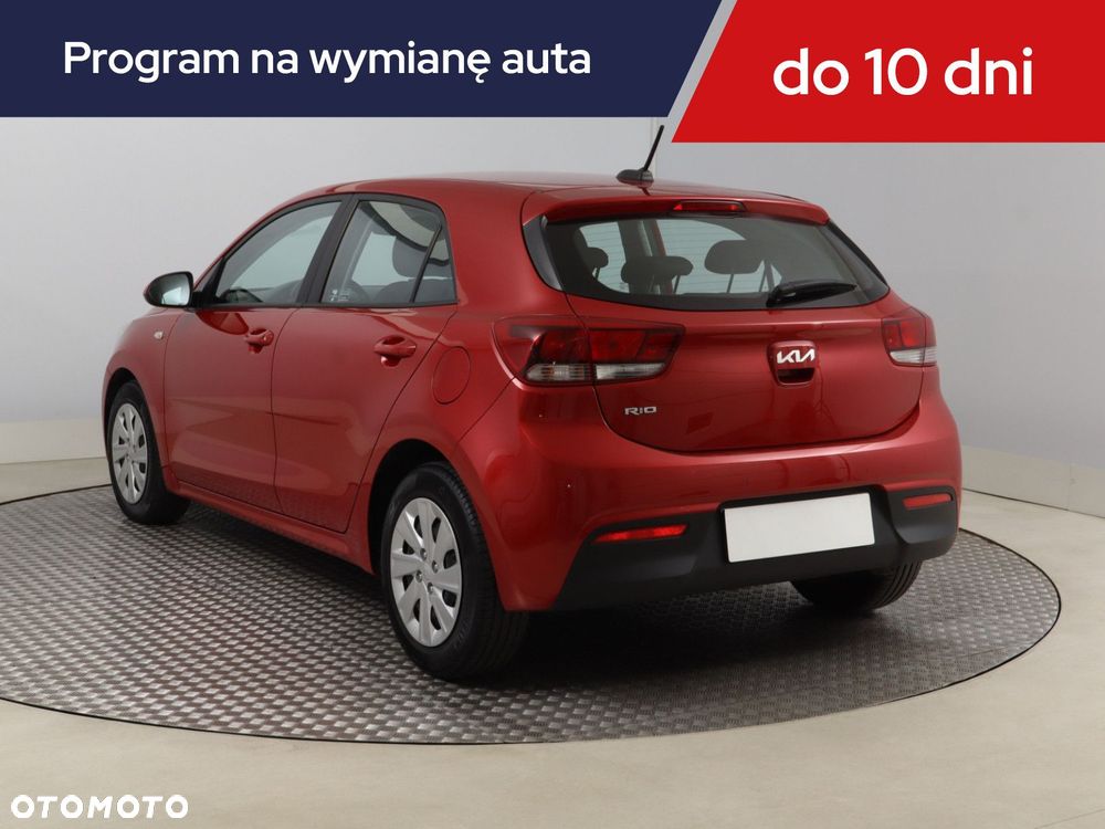 Kia Rio - 6