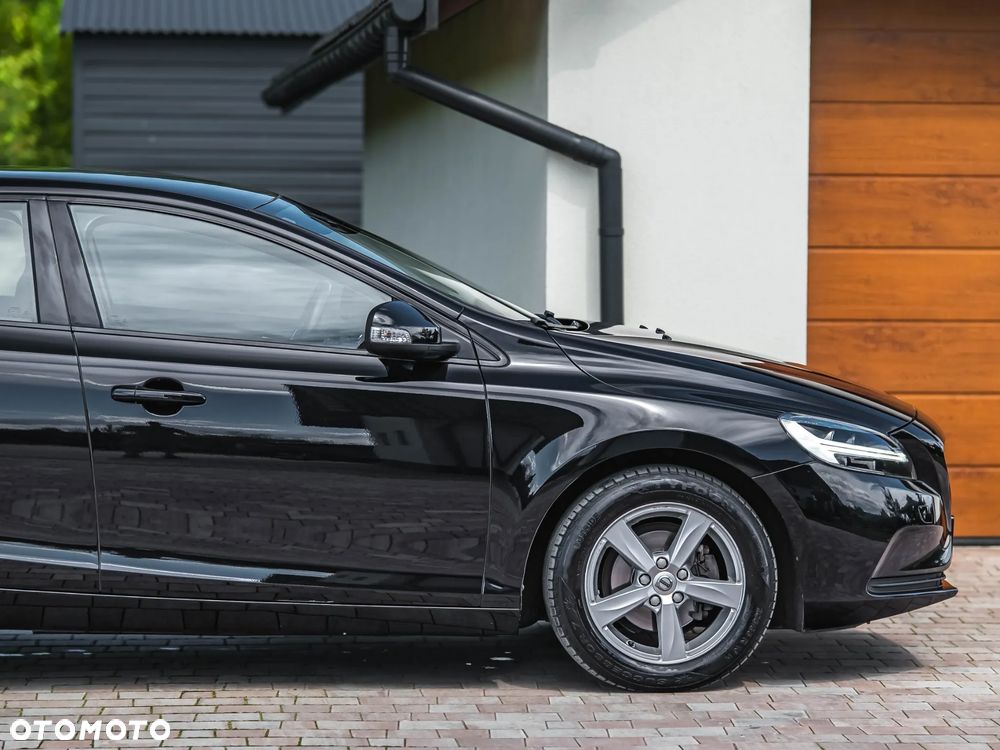 Volvo V40 D2 Momentum - 29