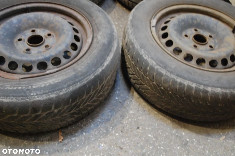 FELGI STALOWE + OPONY ZIMOWE 1K0601027C 5X112 ET47 6J VW GOLF V TOURAN 195/65R15 - 29