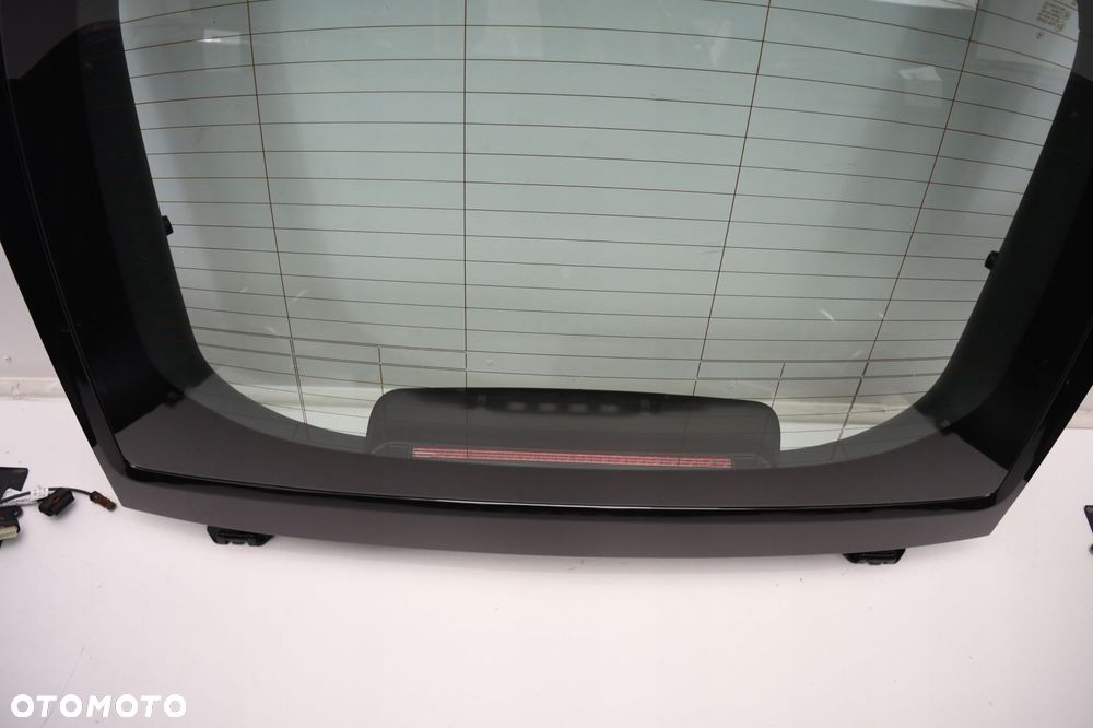 MERCEDES AMG GT W290 4DOOR TYŁ KLAPA ZDERZAK LAMPY - 14