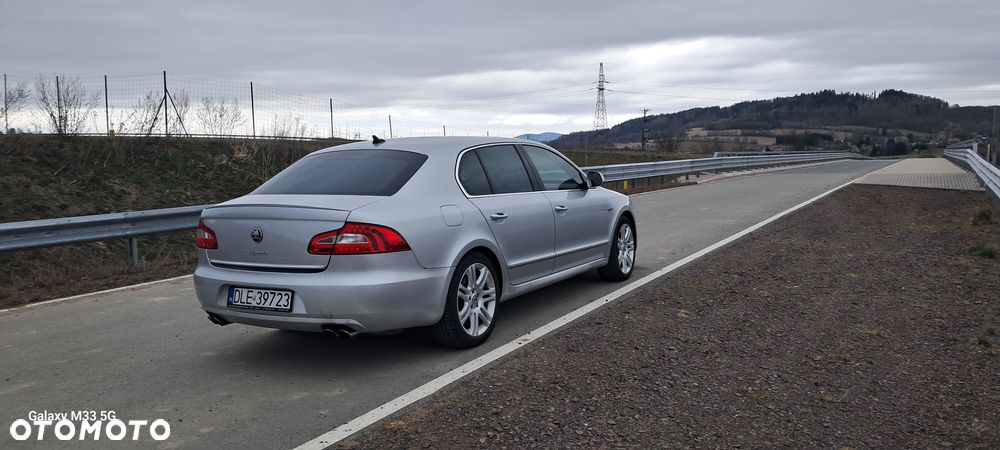 Skoda Superb 3.6 V6 4x4 DSG L&K - 5