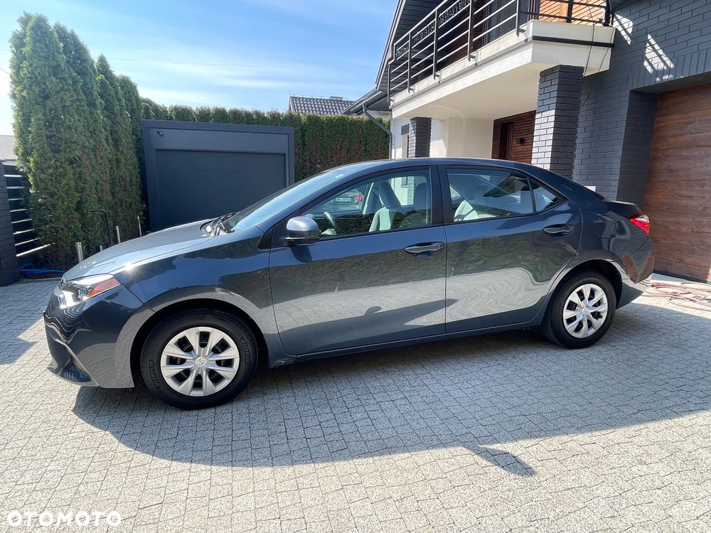 Toyota Corolla - 6