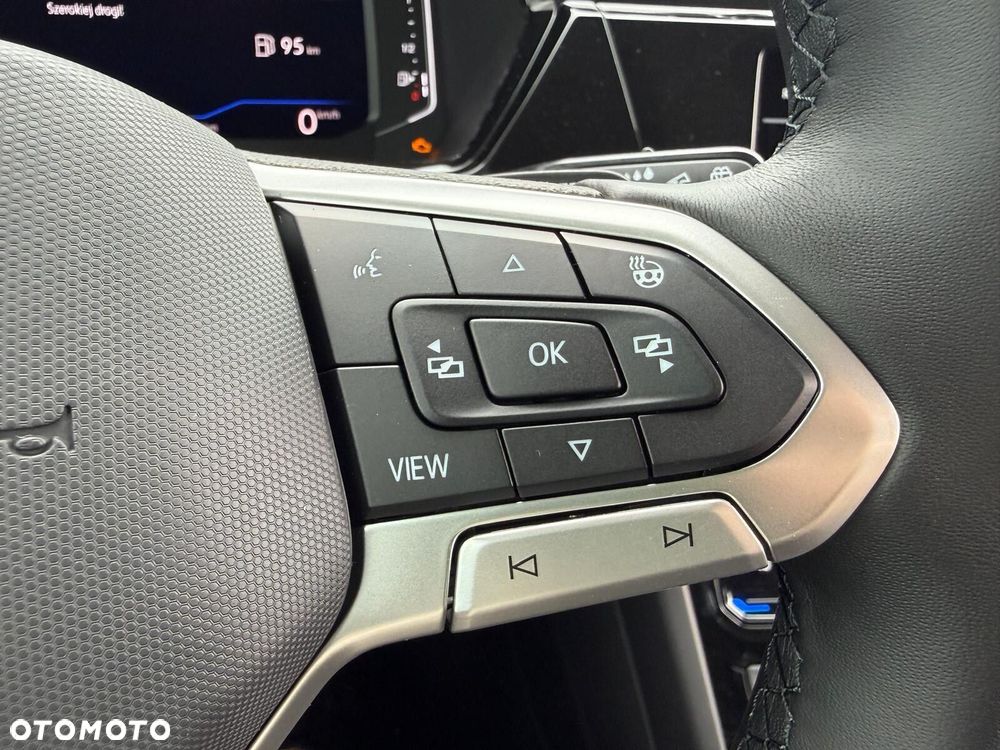 Volkswagen Touran 1.5 TSI EVO Highline DSG - 11