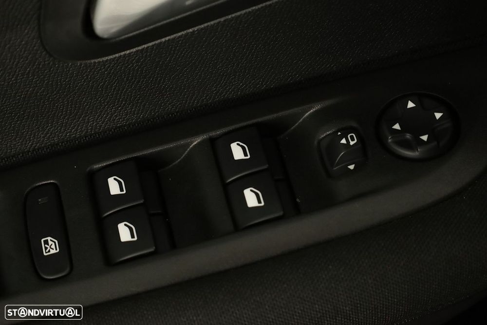 Peugeot e-208 50 kWh Active - 21