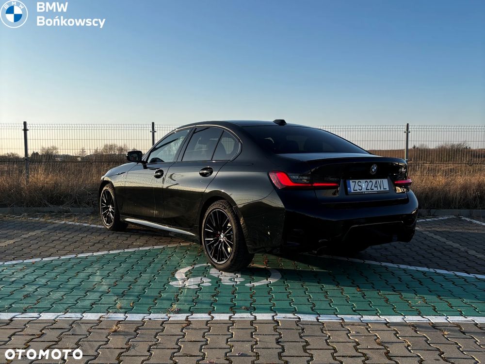 BMW Seria 3 318d MHEV M Sport - 6