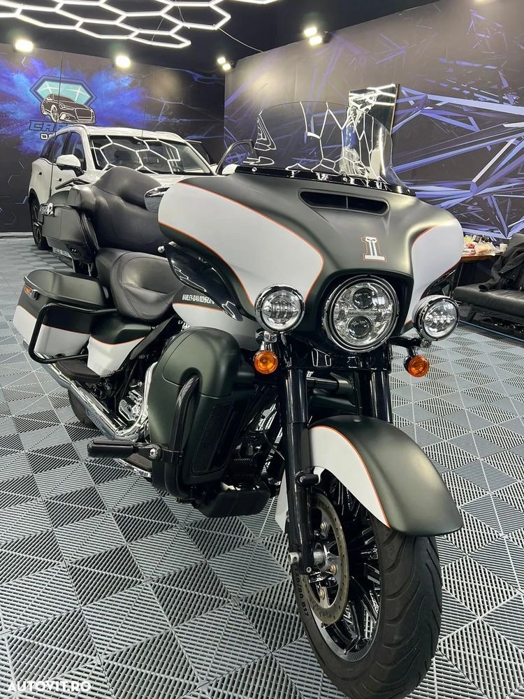 Harley-Davidson Electra Glide Ultra Limited - 7