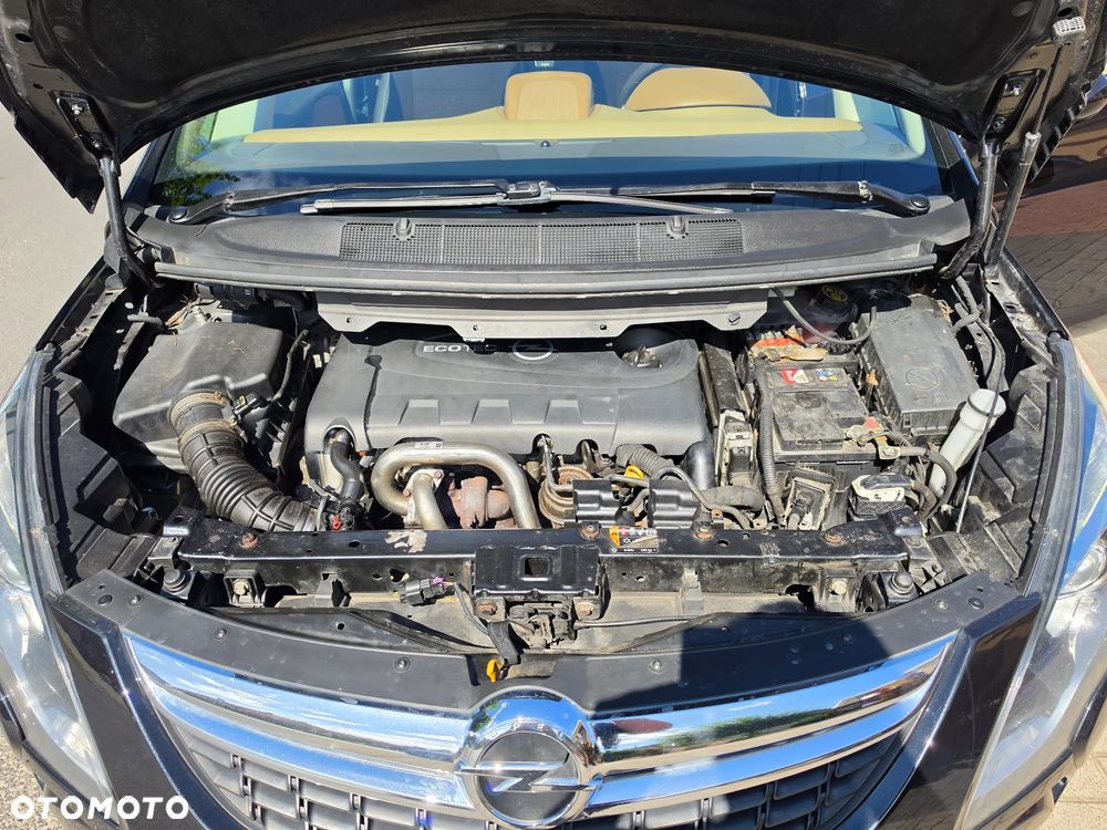Opel Zafira Tourer 2.0 BITurbo CDTI Start/Stop Innovation - 23