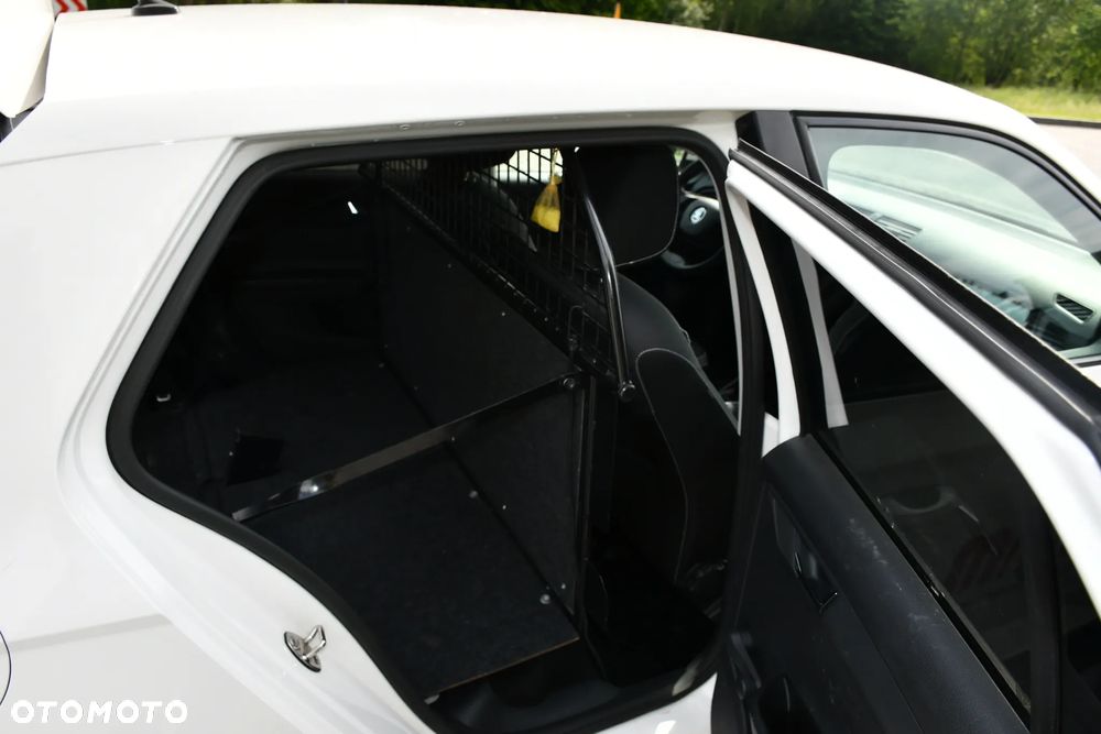 Skoda Fabia 1.0 Ambition - 13