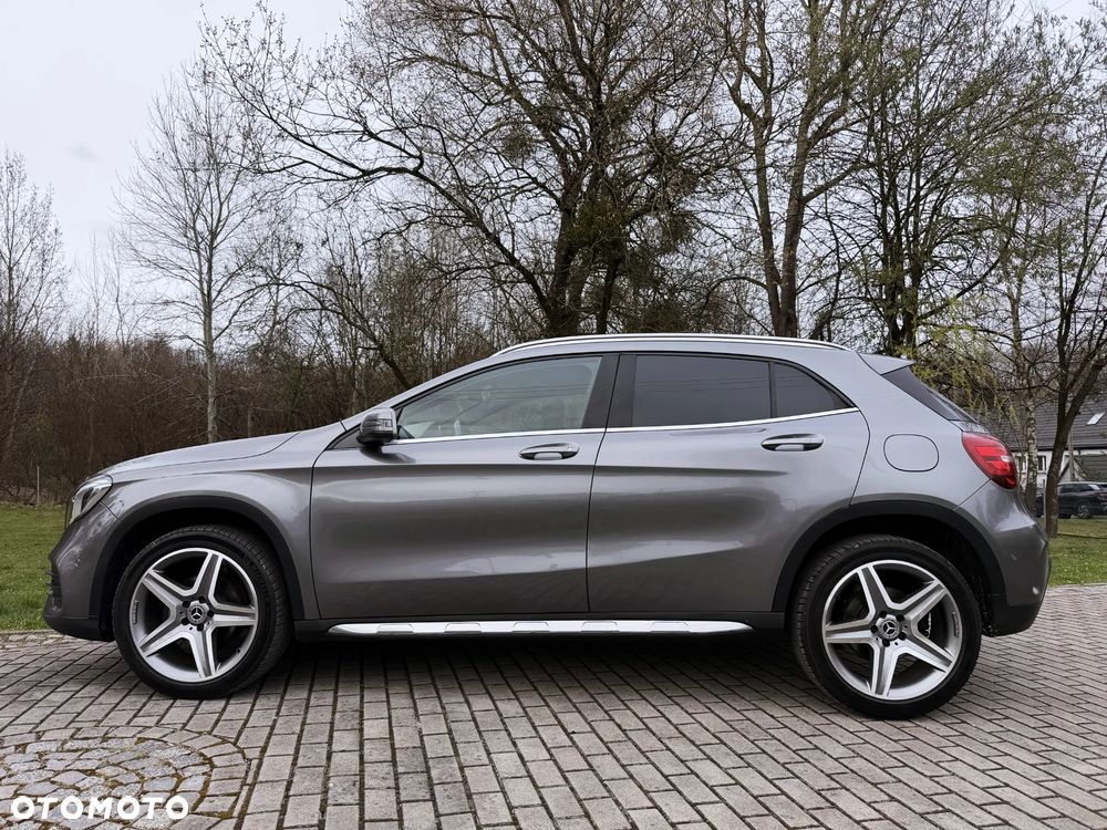 Mercedes-Benz GLA 200 7G-DCT AMG Line - 6