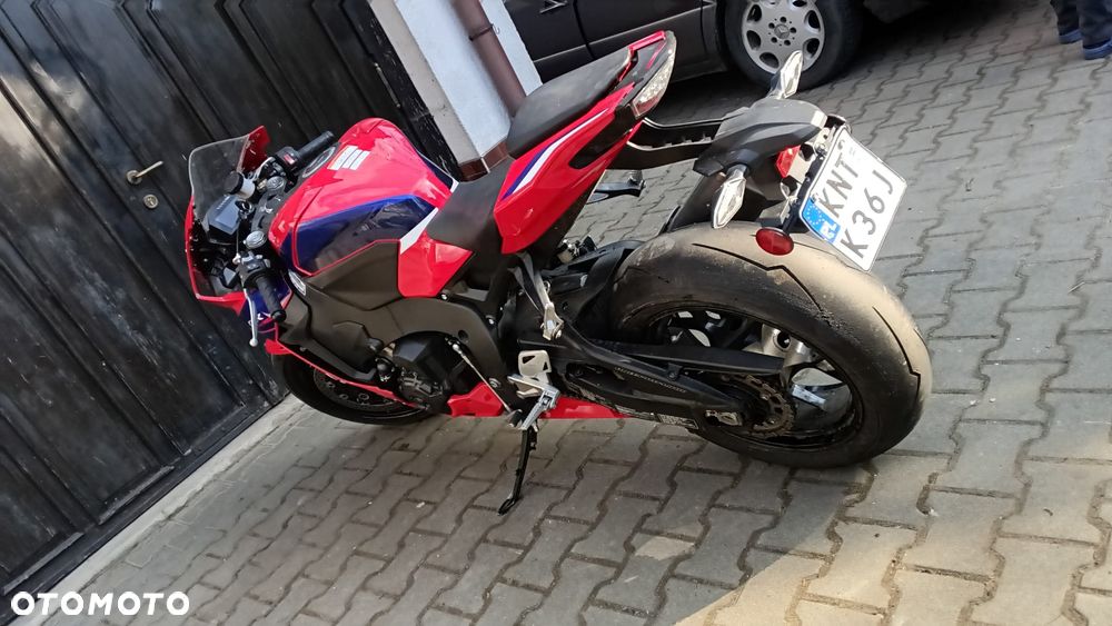 Honda CBR - 4
