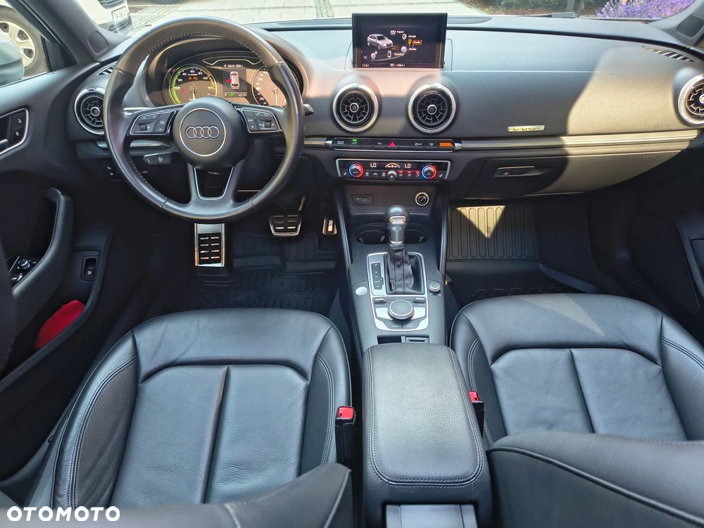 Audi A3 Sportback 1.4 TFSI e-tron design - 9