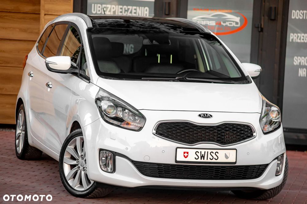 Kia Carens 1.7 CRDi 136 Dream Team Edition - 1