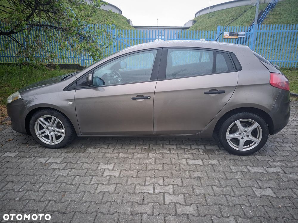 Fiat Bravo 1.9 Multijet Active - 8