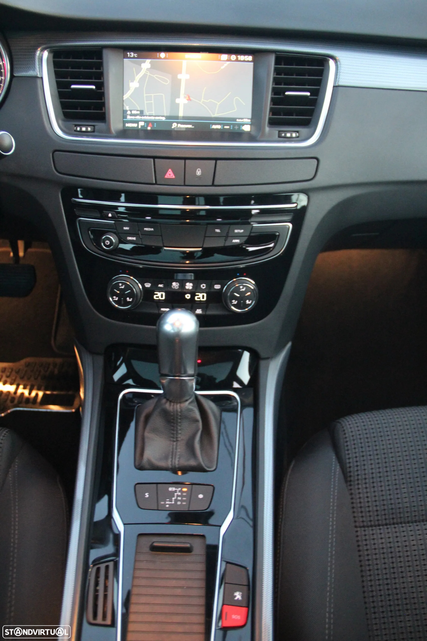 Peugeot 508 SW BlueHDi 120 EAT6 Stop&Start Business-Line - 11