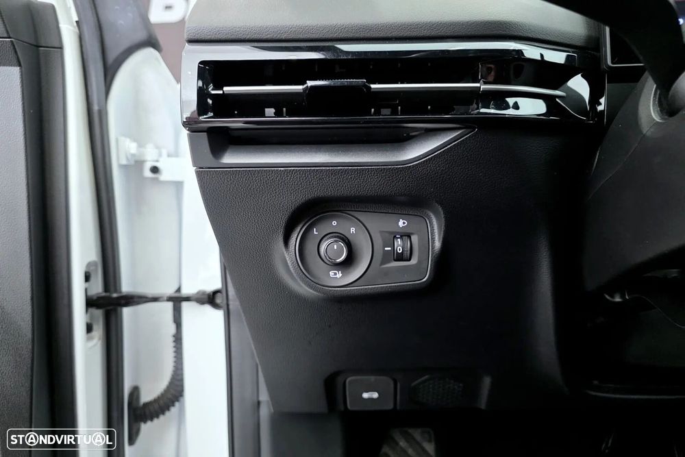 MG MG4 64 kWh Luxury - 18