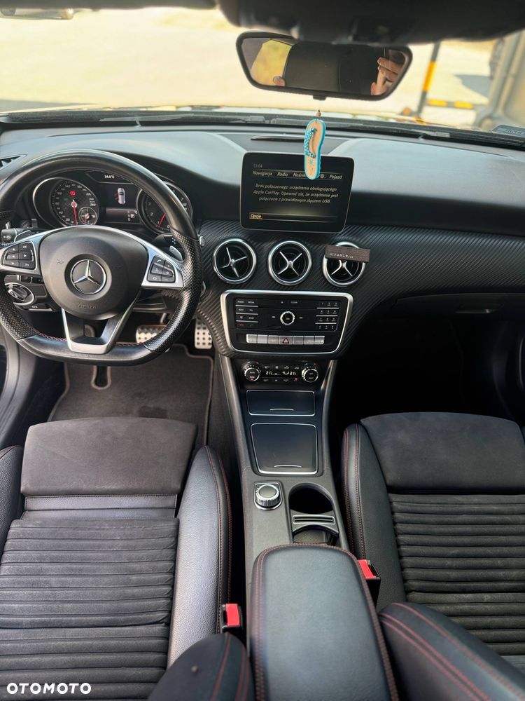 Mercedes-Benz Klasa A 220 4-Matic AMG Line - 11