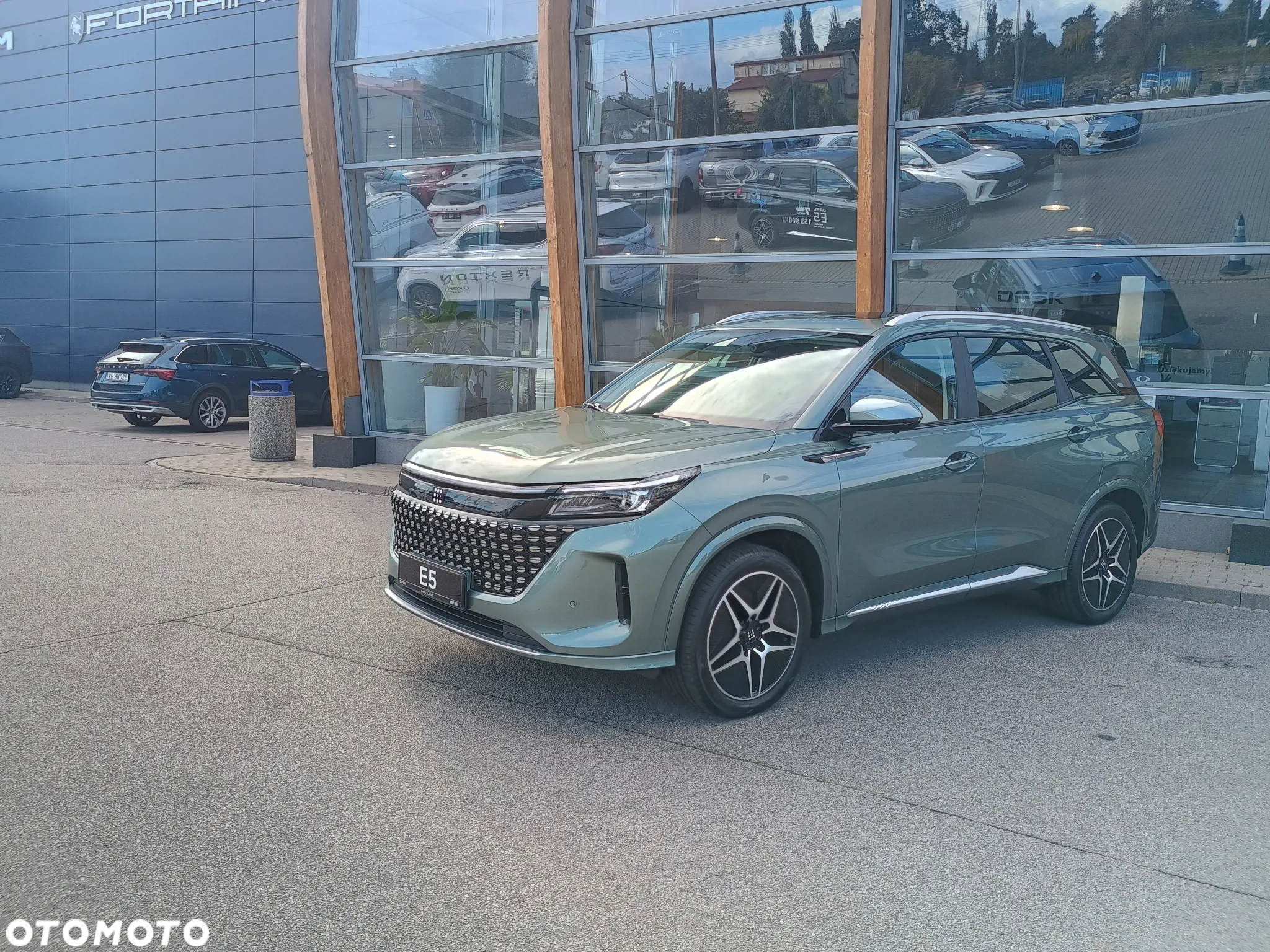 DFSK e5 1.5 PHEV Prestige E-CVT - 2