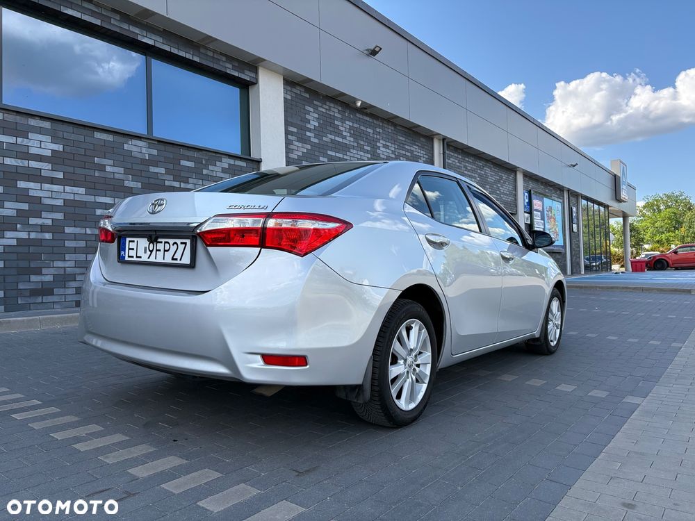 Toyota Corolla 1.33 Life - 4