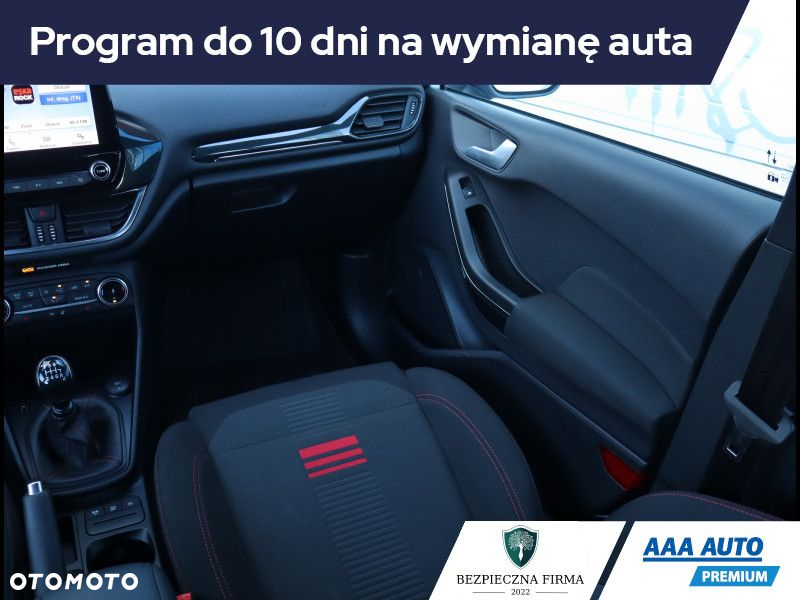 Ford Fiesta - 9