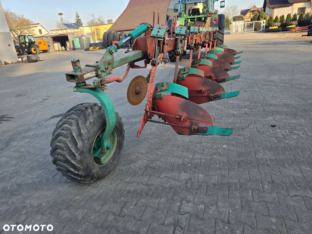 Kverneland BB 100 z wałami cambel - 3