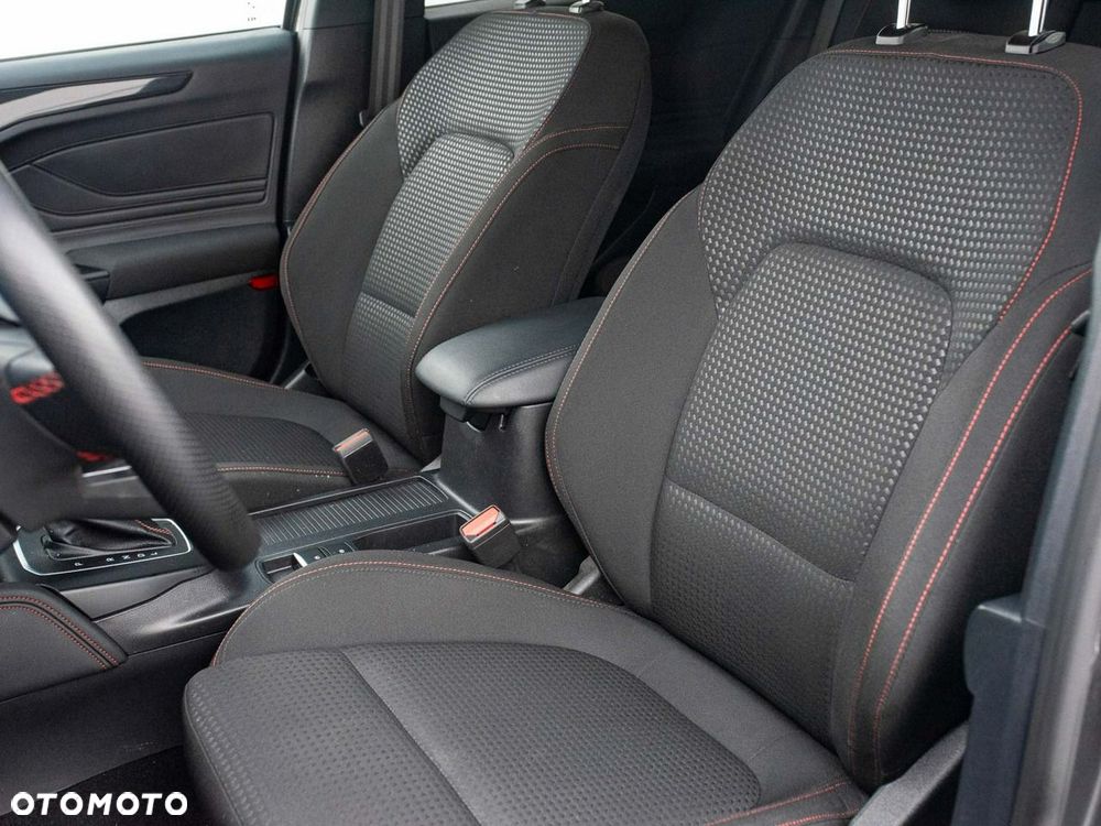 Ford Focus - 12