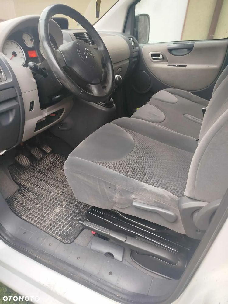 Citroën Jumpy Combi - 11