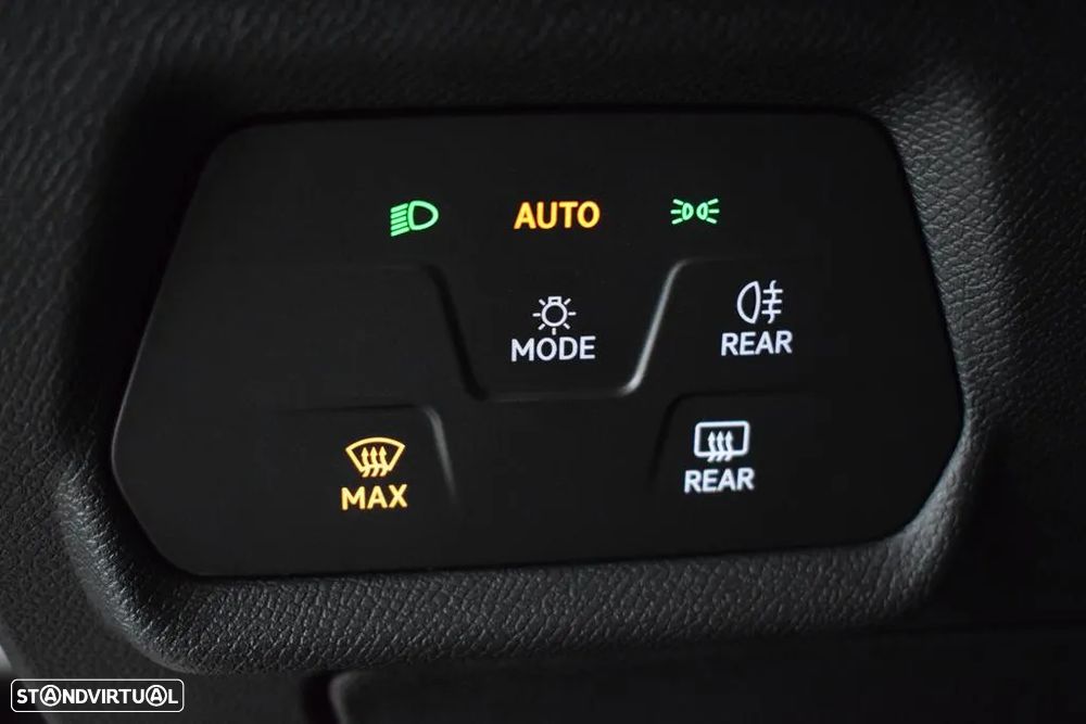 SEAT Leon ST 2.0 TDI Style - 12