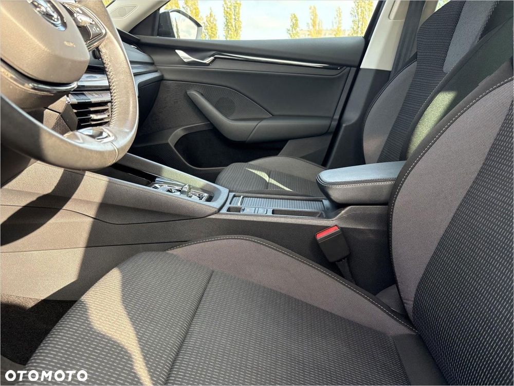 Skoda Octavia 1.5 TSI e-Tec Ambition DSG - 11