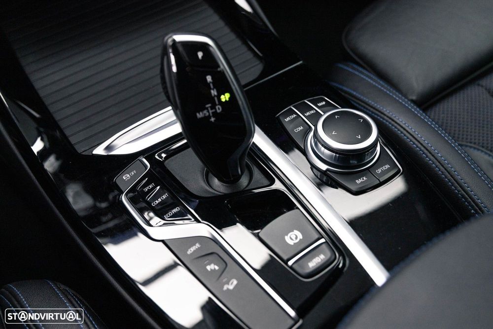 BMW X3 30 e xDrive Pack M - 44