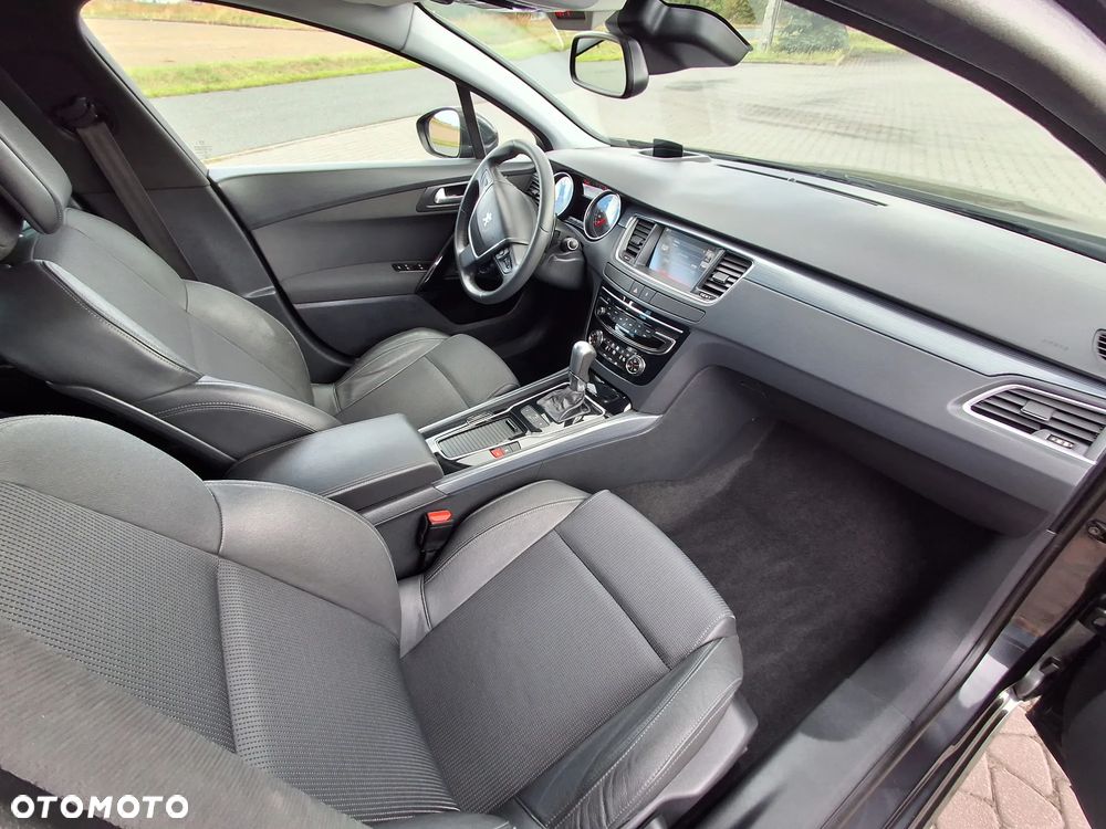 Peugeot 508 BlueHDi 180 EAT6 Stop&Start Allure - 12
