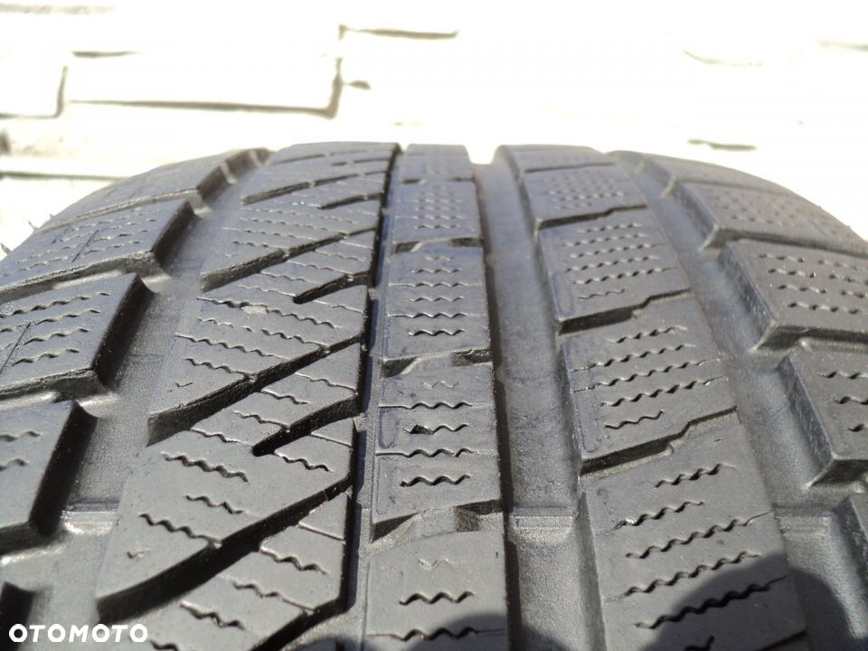 Bridgestone Blizzak LM-30 225/55/16 99H 1szt. - 2