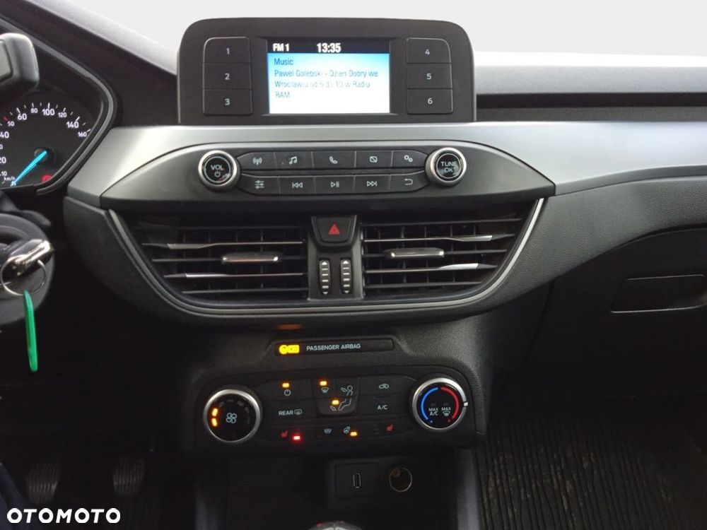 Ford Focus - 17