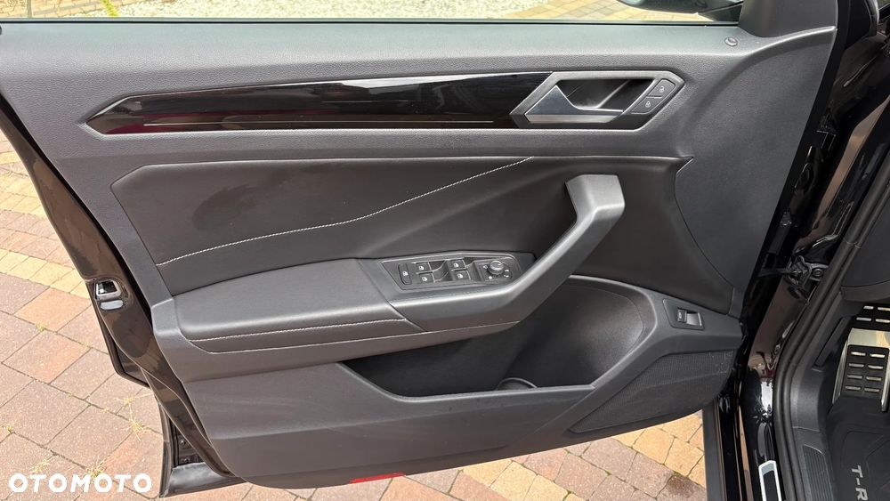 Volkswagen T-Roc 1.5 TSI R-Line Plus DSG - 37