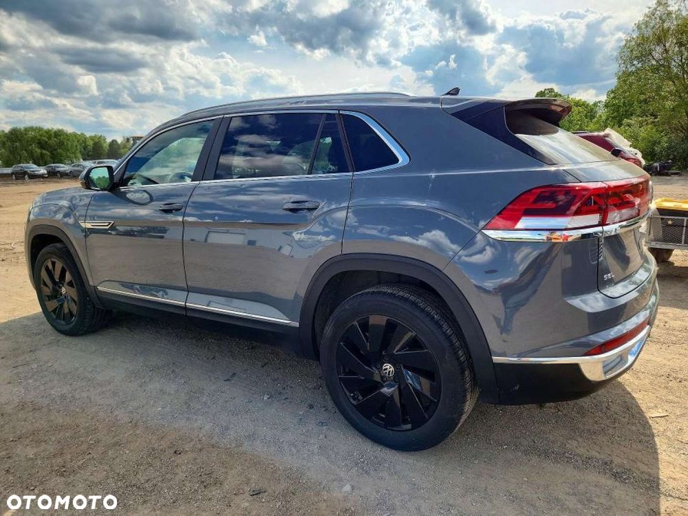 Volkswagen Atlas - 2