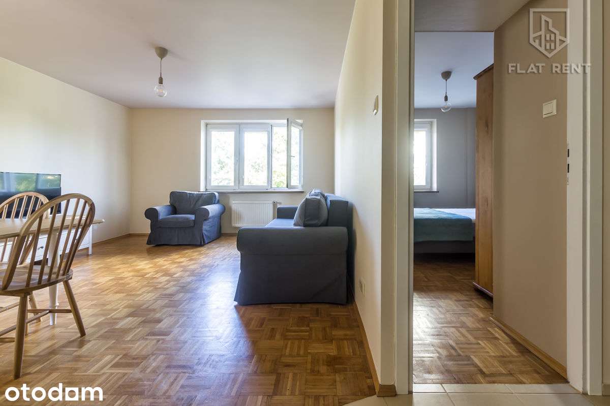 2p. Gocław, 50 m2, przeszklony balkon