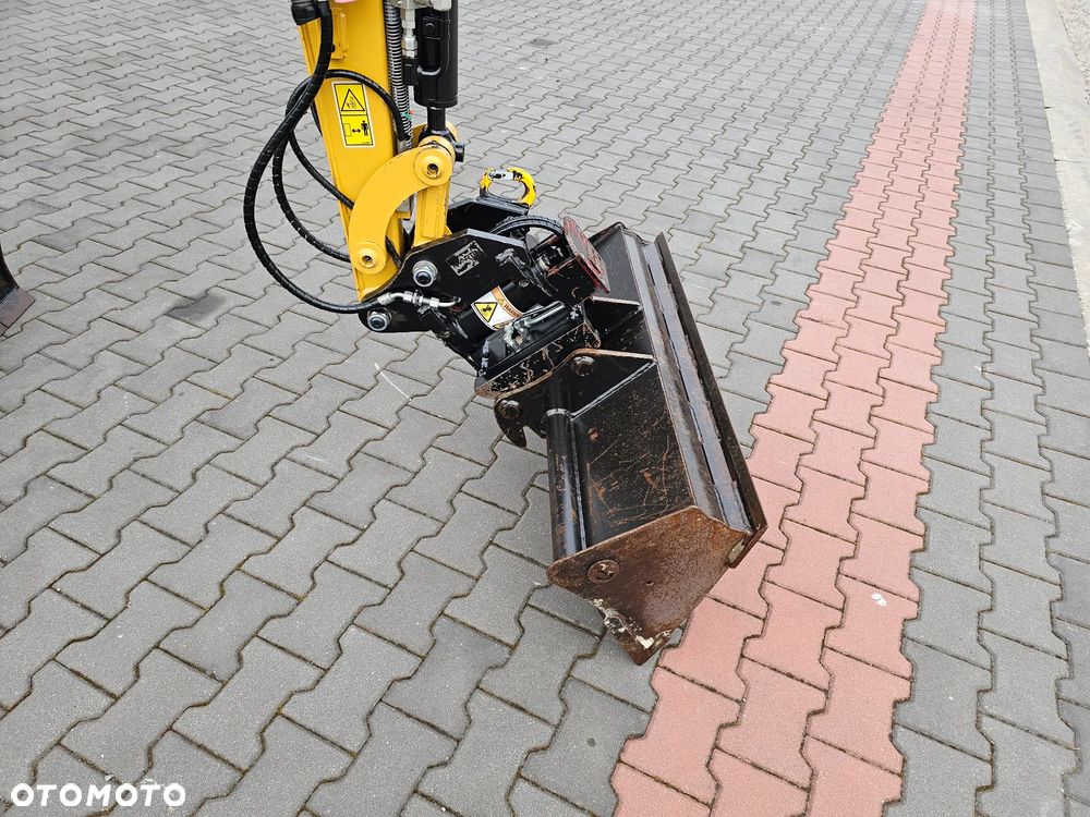 Caterpillar 301.8 05A - 17