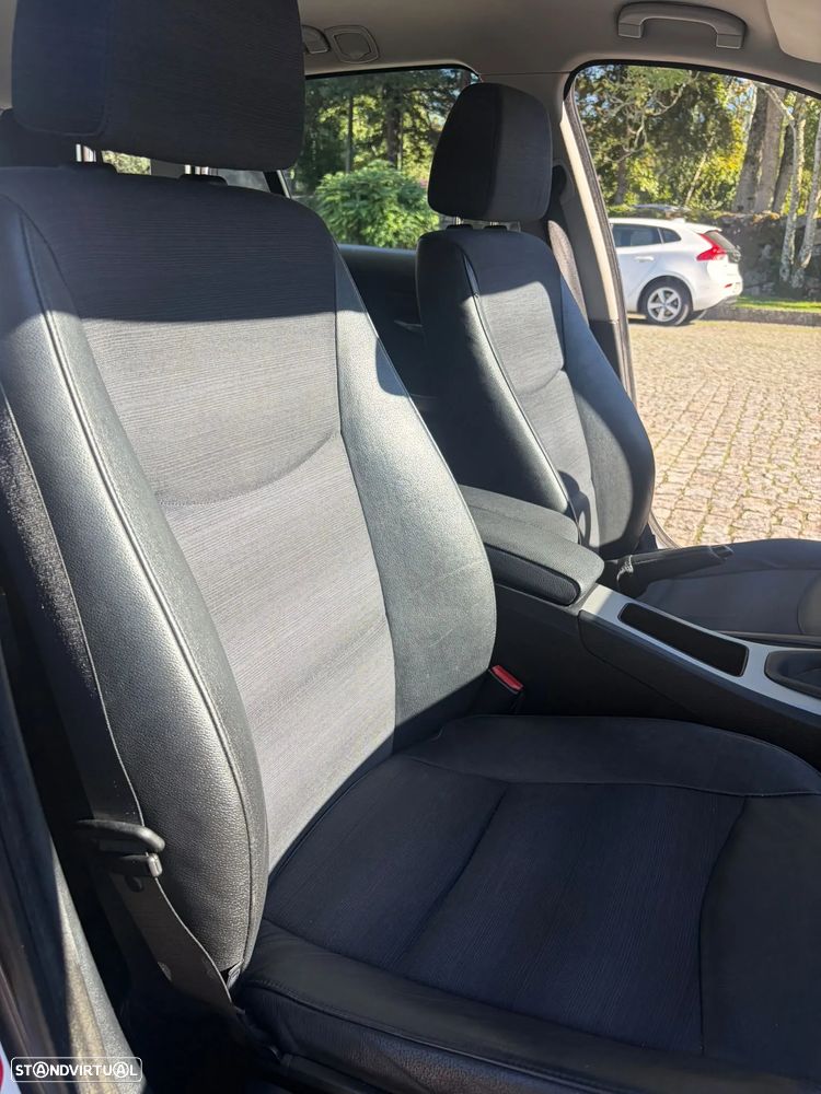 BMW 320 d Sport - 20