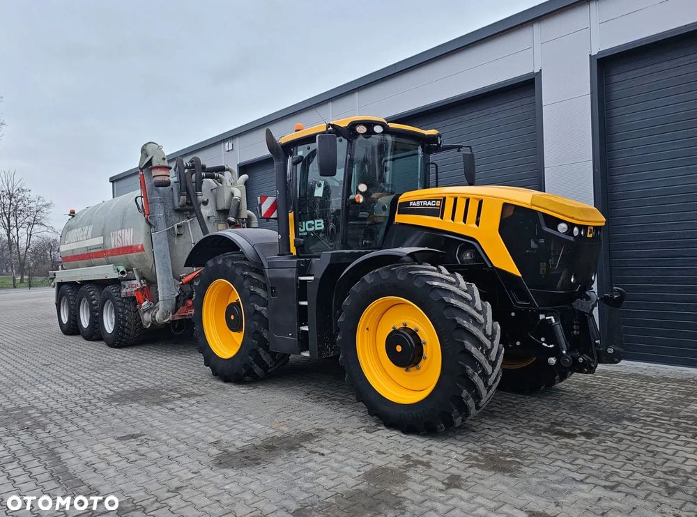 JCB FASTRAC 8330 Beczka 24000l Visini Unigreen - 1