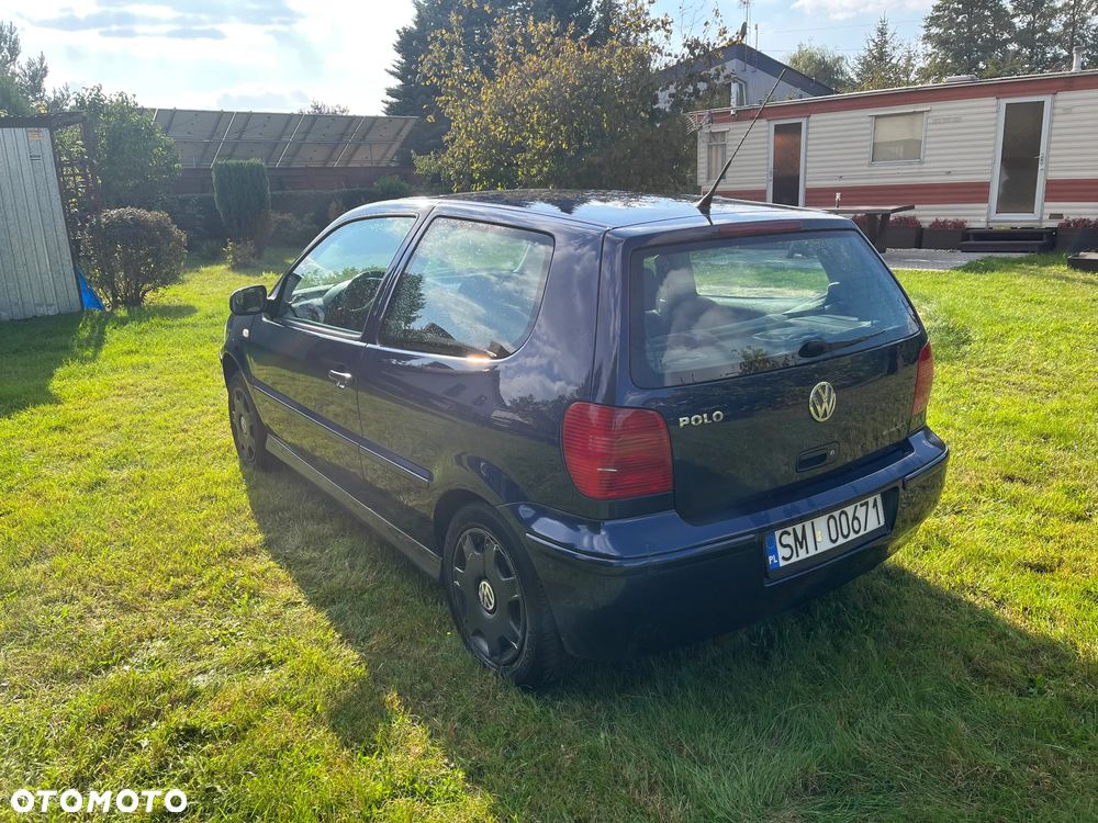 Volkswagen Polo - 3
