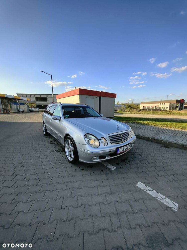 Mercedes-Benz Klasa E 200 Kompressor T Elegance - 1