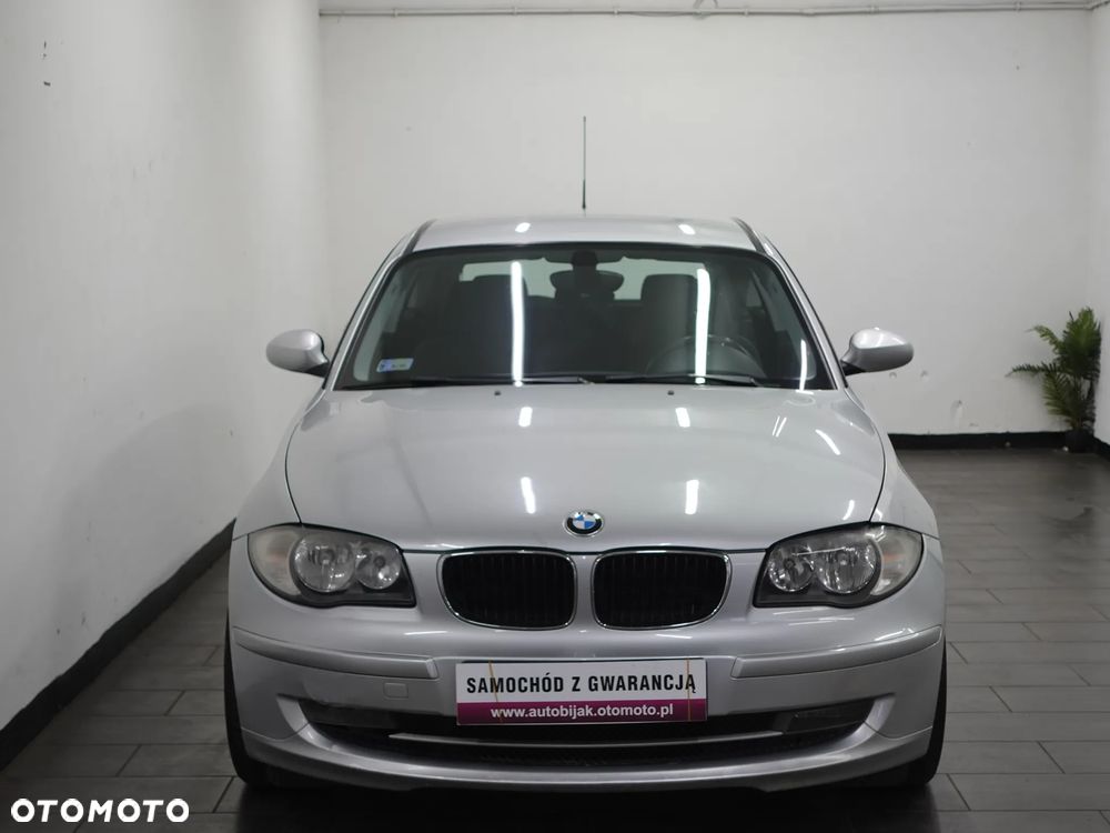 BMW Seria 1 118i - 11