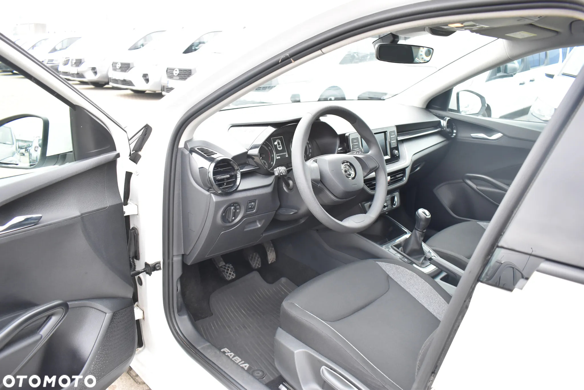 Skoda Fabia 1.0 Active - 9