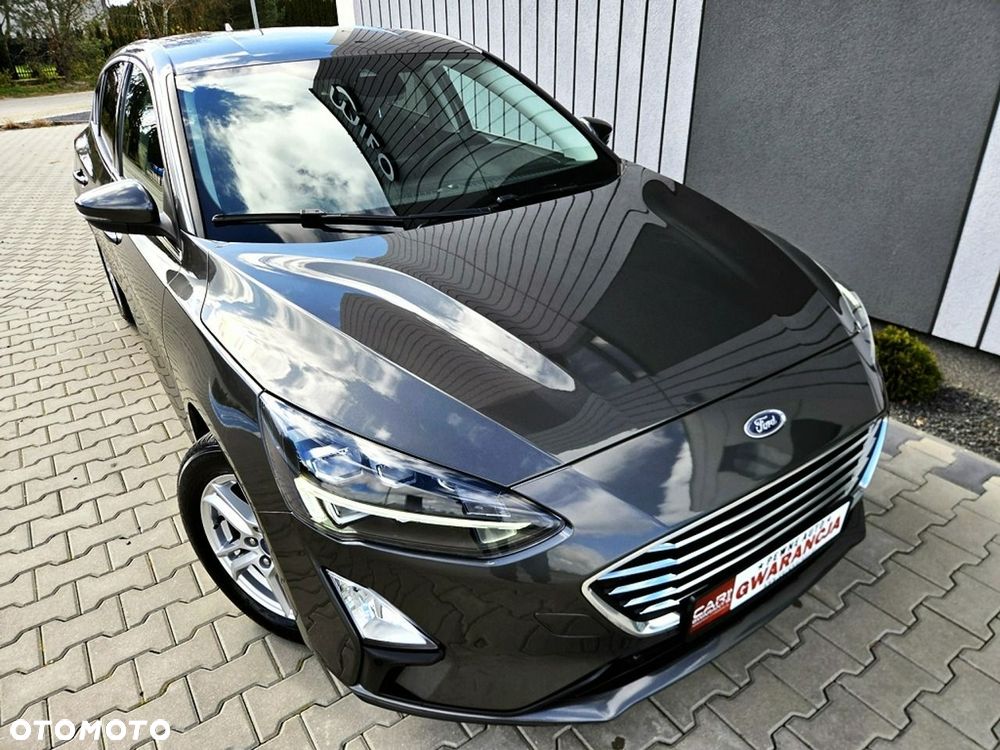 Ford Focus - 32