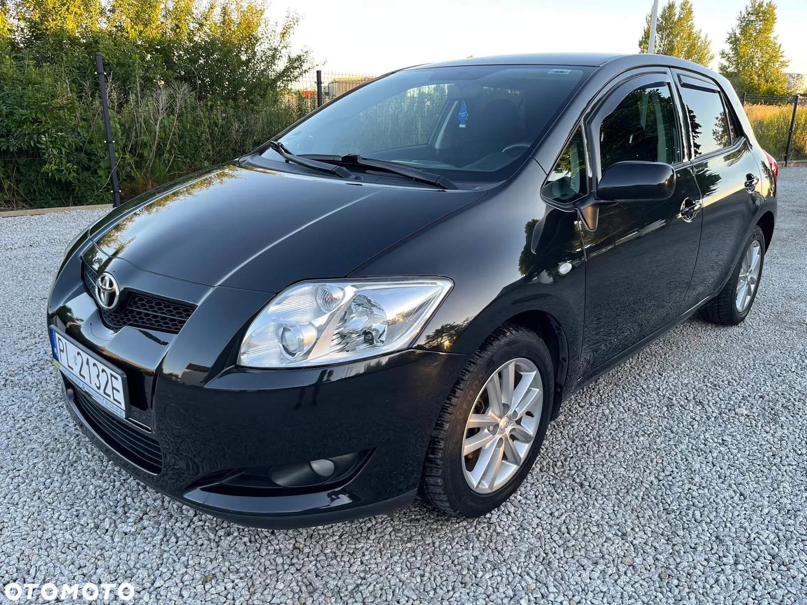 Toyota Auris 1.4 VVT-i - 2