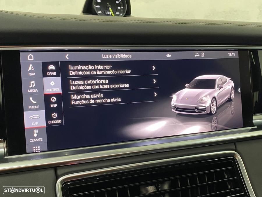 Porsche Panamera 4 E-Hybrid Platinum Edition - 40