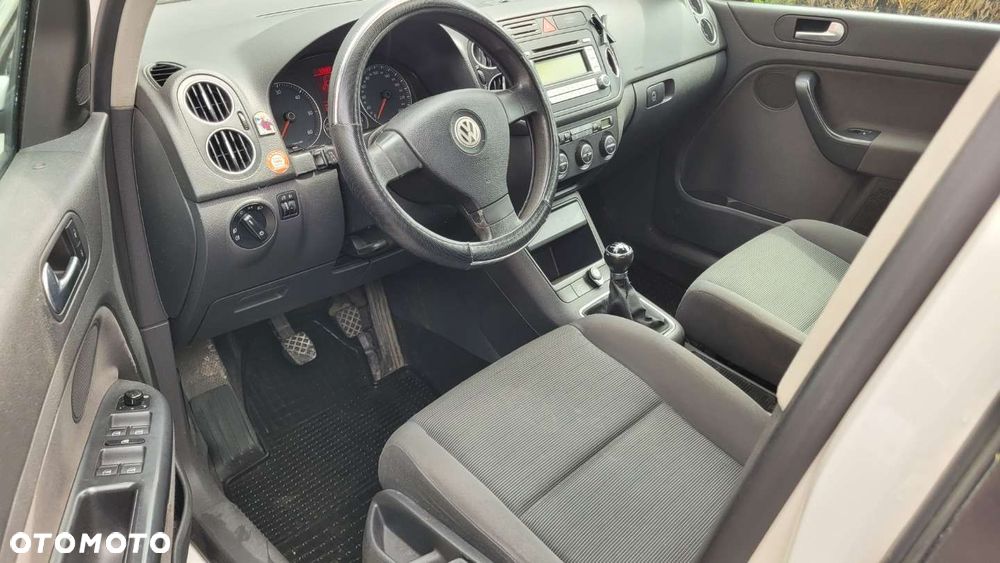 Volkswagen Golf Plus - 12