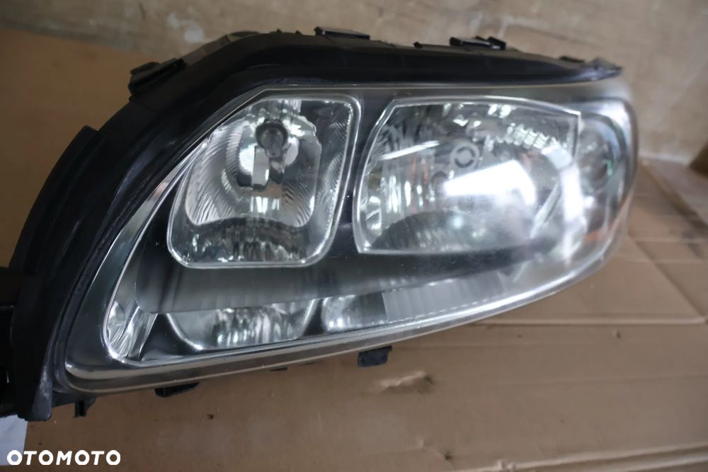 VOLVO S60 I LIFT I 04-09 LAMPA REFLEKTOR PRZÓD LEWA EUROPA ORYGINAŁ 30698825 ŁADNA - 6