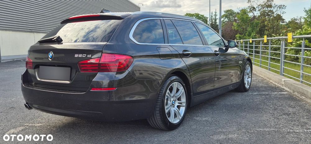 BMW Seria 5 520d - 6
